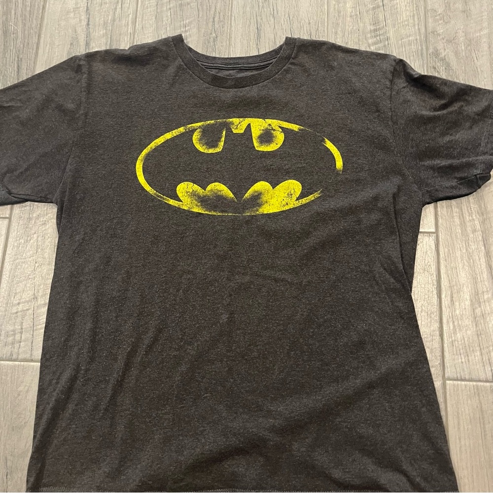 Batman Men's T Shirt Large Grey/Brown